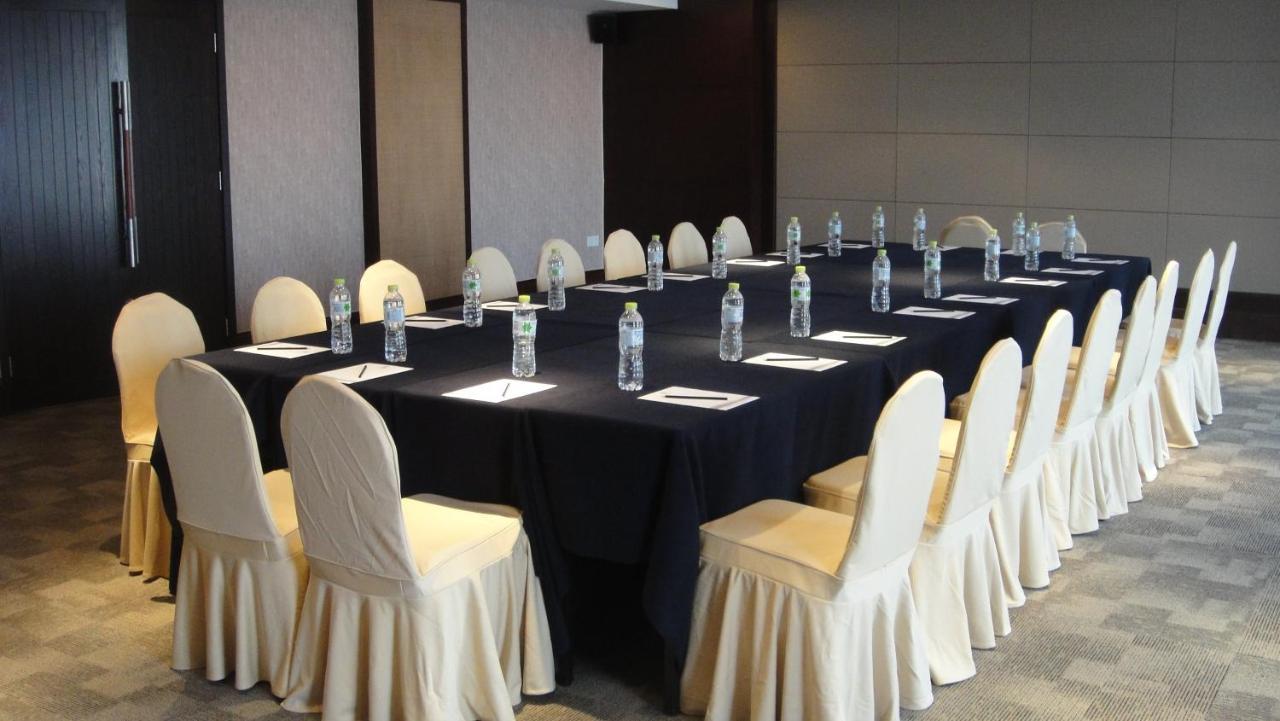 Ssaw Boutique Hotel Hangzhou Xiaoshan City Center Bagian luar foto